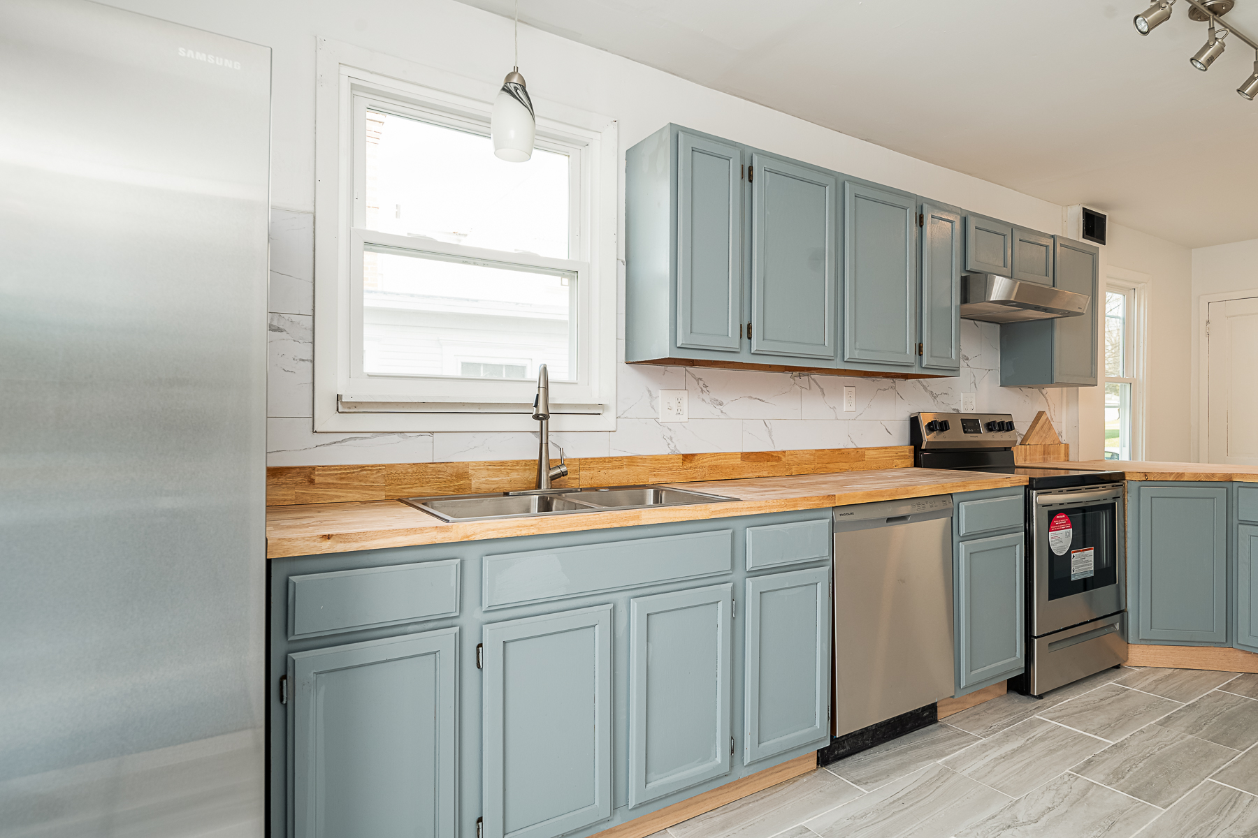 SPACIOUS, MOVEIN READY GALION HOME Sluss Realty Featured Properties