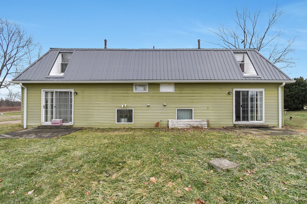 1303 - 1305 Wolford Road, Mansfield, Ohio 44903, 4 Bedrooms Bedrooms, ,Residential Income,For Sale,- 1305 Wolford Road,9066086