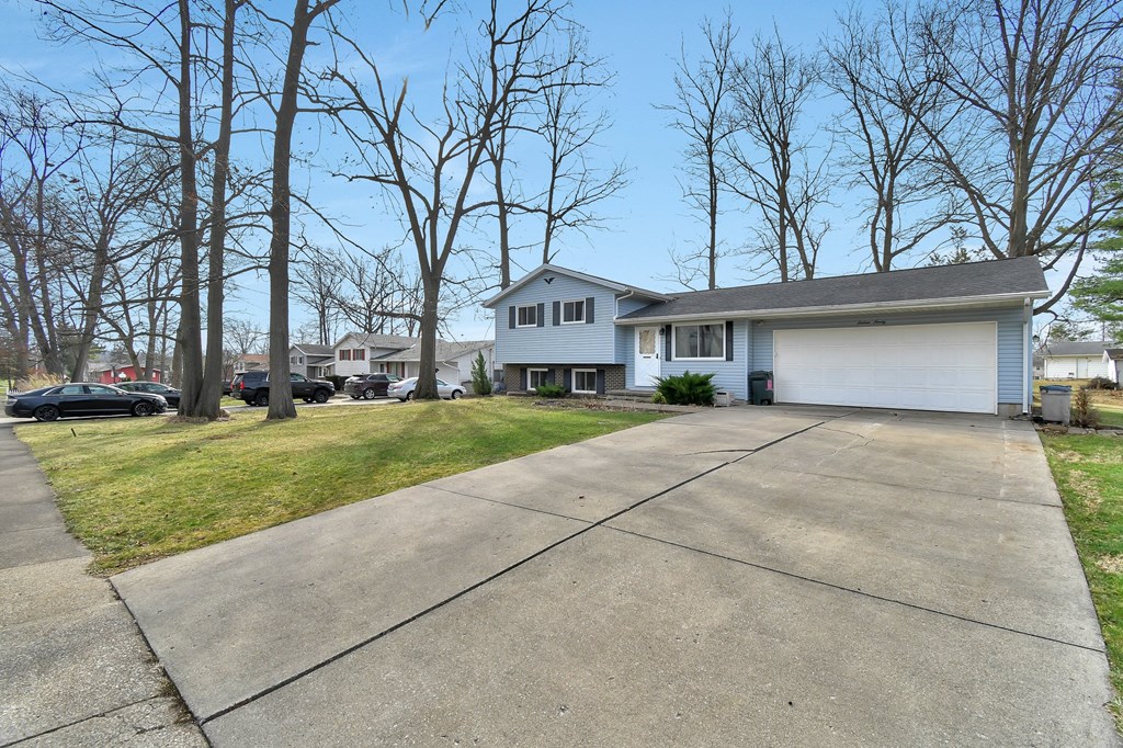 1690 Evergreen Avenue West, Mansfield, Ohio 44905, 3 Bedrooms Bedrooms, ,1 BathroomBathrooms,Residential,For Sale,Evergreen Avenue West,9066391