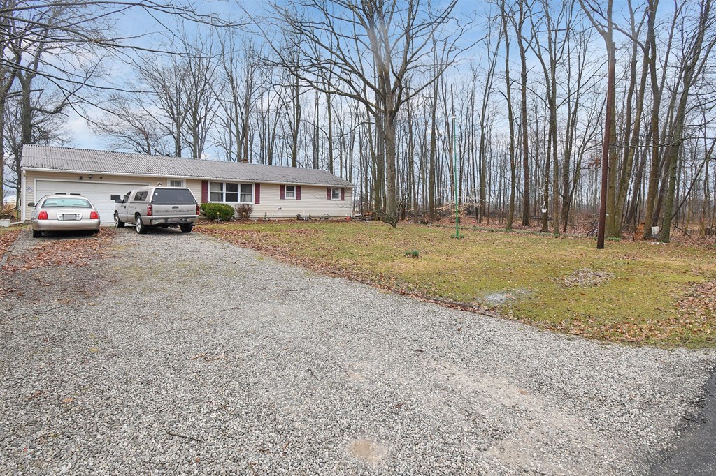 5049 Donna Drive, Galion, Ohio 44833, 3 Bedrooms Bedrooms, ,1 BathroomBathrooms,Residential,For Sale,Donna Drive,9066485