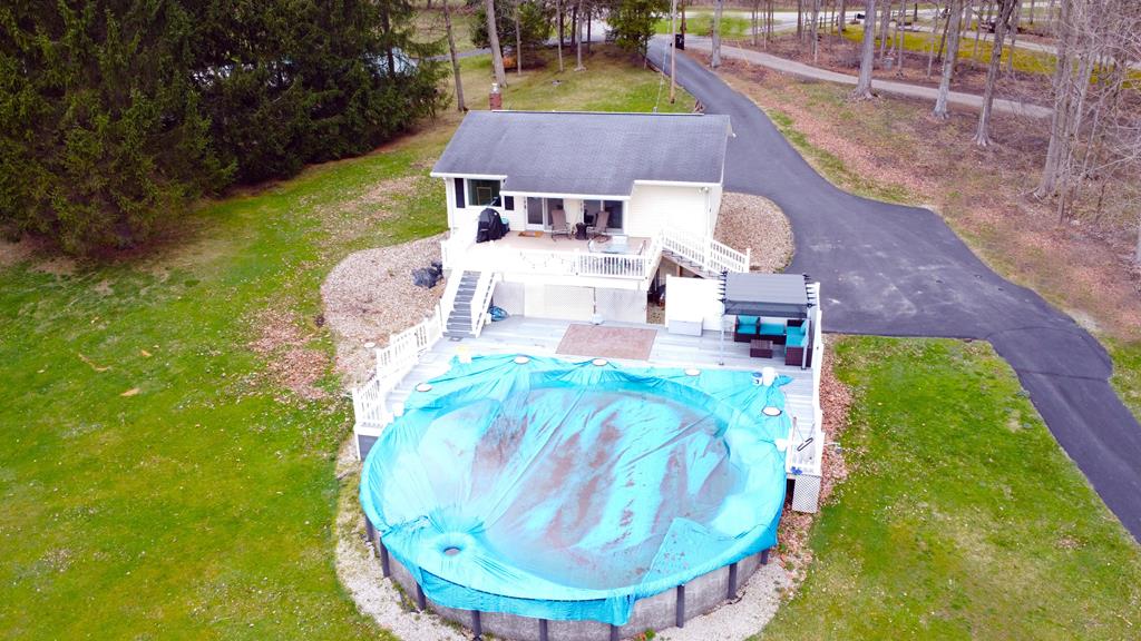 588 Lake Shore Drive, Willard, Ohio 44890, 2 Bedrooms Bedrooms, ,2 BathroomsBathrooms,Residential,For Sale,Lake Shore Drive,9066503