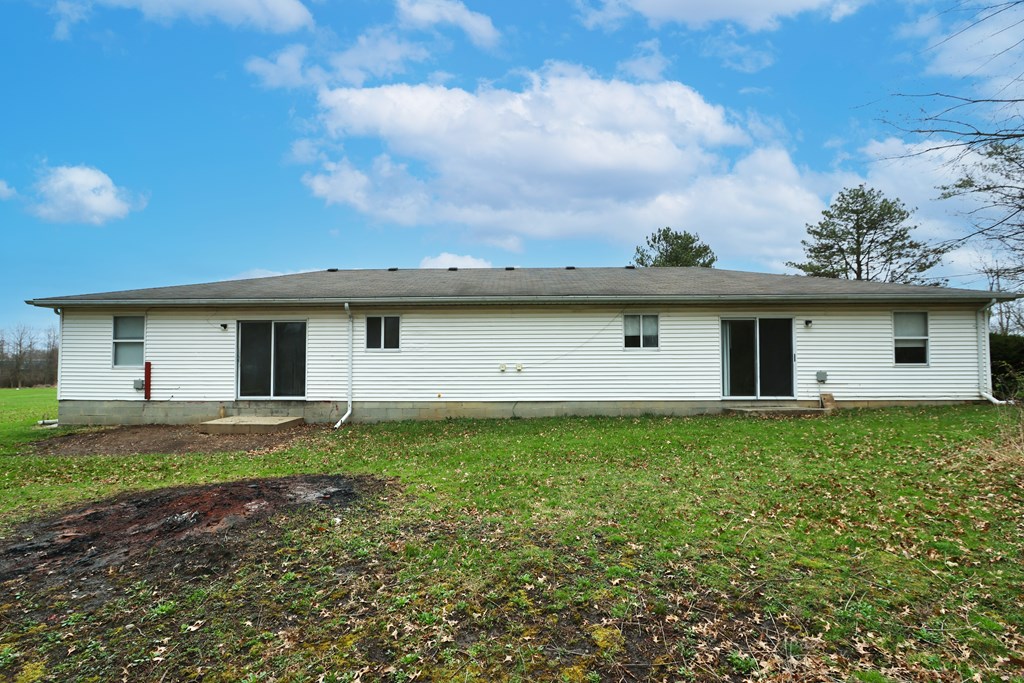 631 -633 Pleasant Street, Willard, Ohio 44890, 4 Bedrooms Bedrooms, ,Residential Income,For Sale,-633 Pleasant Street,9066504