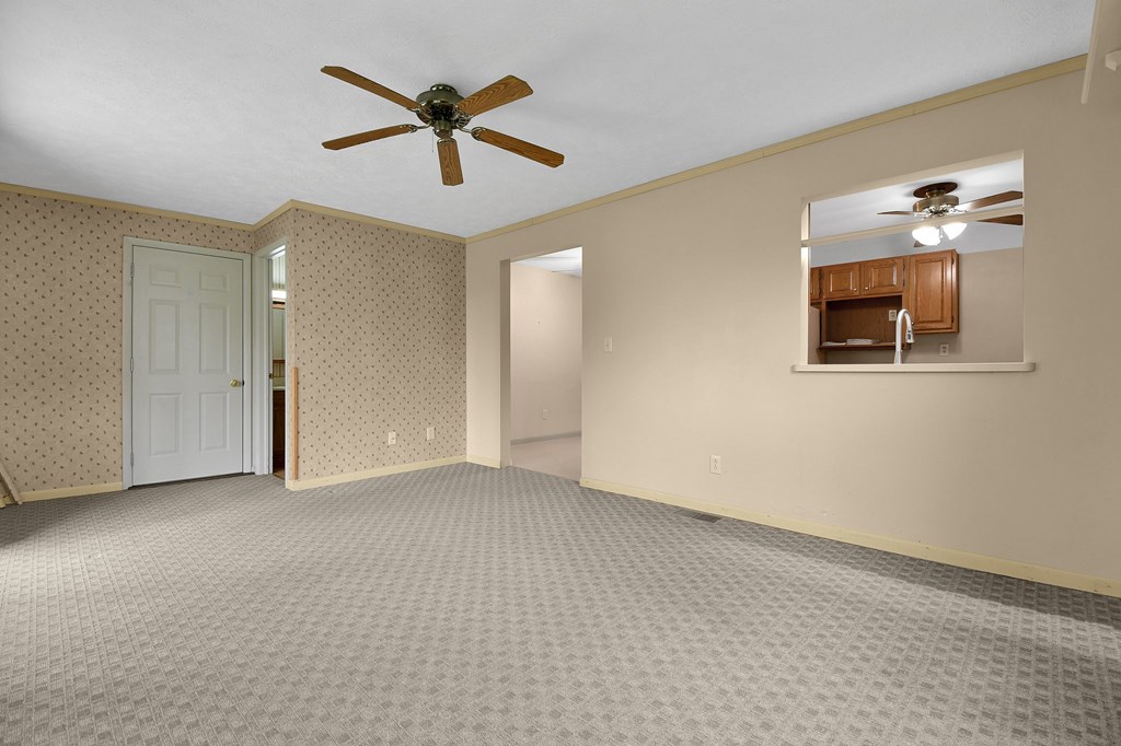 111 Woodbine Drive, Mansfield, Ohio 44906, 3 Bedrooms Bedrooms, ,1 BathroomBathrooms,Residential,For Sale,Woodbine Drive,9066571