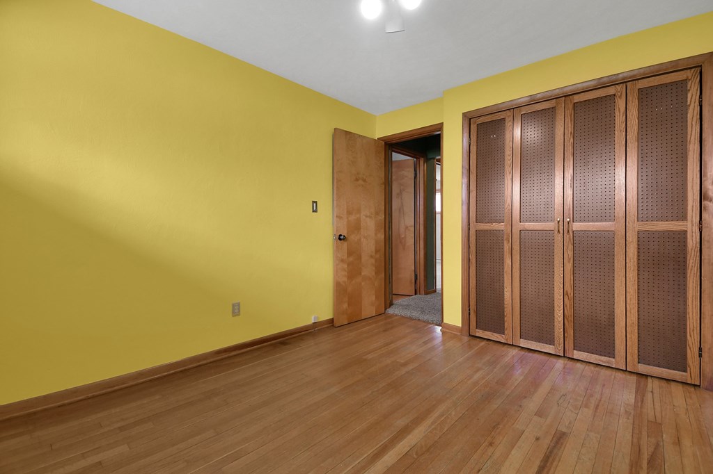 111 Woodbine Drive, Mansfield, Ohio 44906, 3 Bedrooms Bedrooms, ,1 BathroomBathrooms,Residential,For Sale,Woodbine Drive,9066571