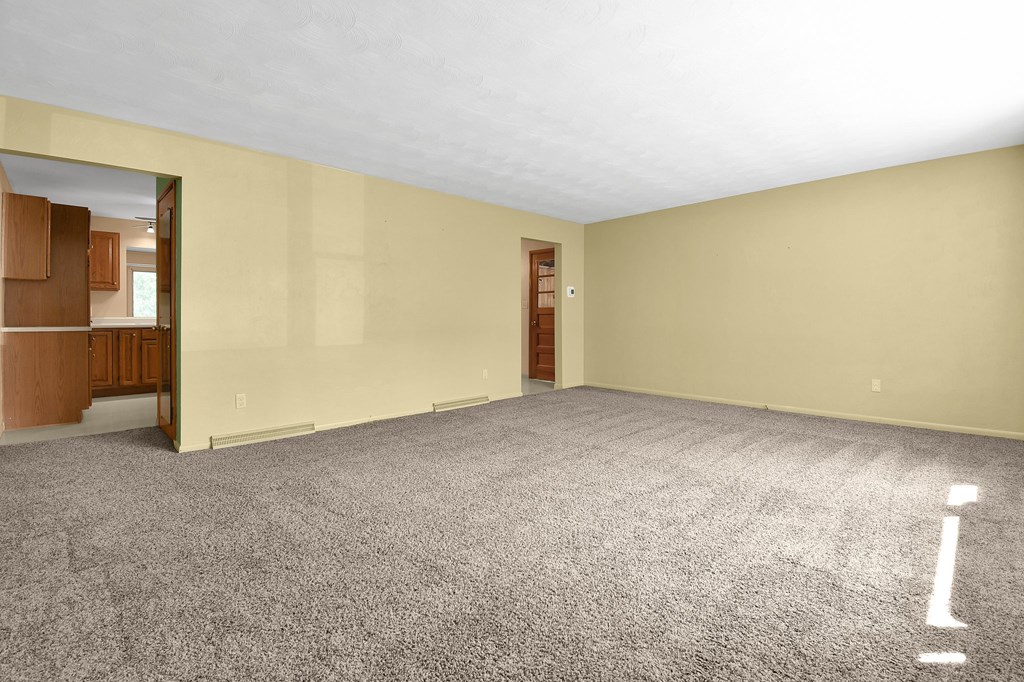 111 Woodbine Drive, Mansfield, Ohio 44906, 3 Bedrooms Bedrooms, ,1 BathroomBathrooms,Residential,For Sale,Woodbine Drive,9066571
