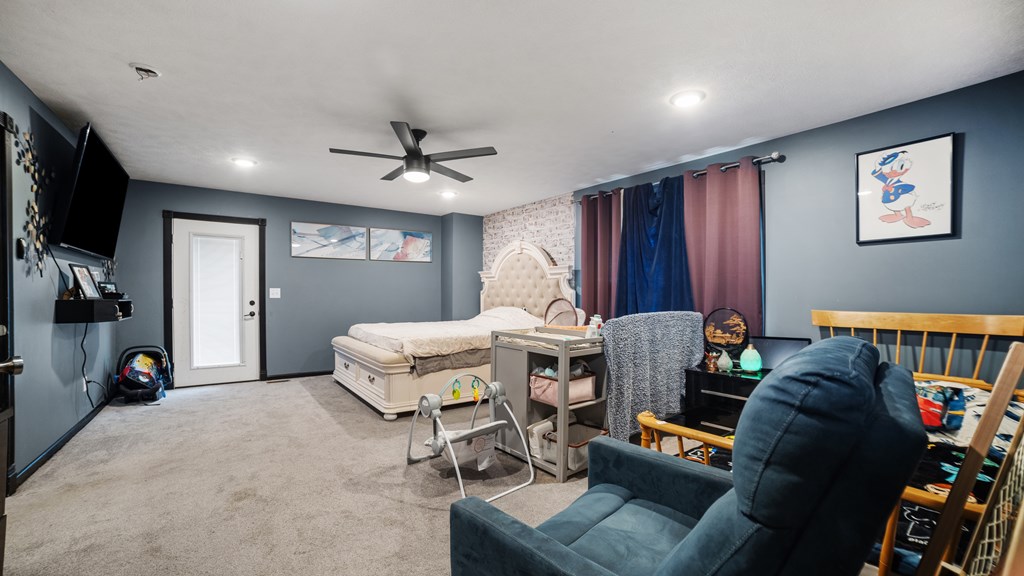 2674 Stiving Road, Mansfield, Ohio 44903, 4 Bedrooms Bedrooms, ,2 BathroomsBathrooms,Residential,For Sale,Stiving Road,9066601
