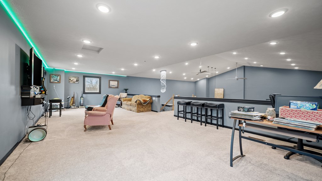 2674 Stiving Road, Mansfield, Ohio 44903, 4 Bedrooms Bedrooms, ,2 BathroomsBathrooms,Residential,For Sale,Stiving Road,9066601
