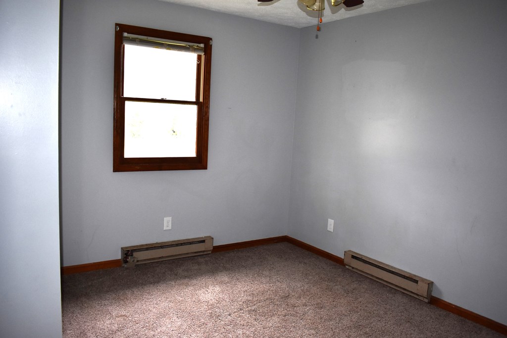 512 Braddock Street, Mount Vernon, Ohio 43050, 4 Bedrooms Bedrooms, ,1 BathroomBathrooms,Residential,For Sale,Braddock Street,9066698
