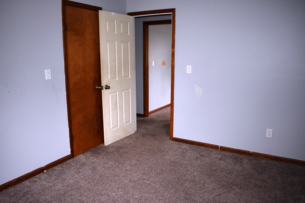 512 Braddock Street, Mount Vernon, Ohio 43050, 4 Bedrooms Bedrooms, ,1 BathroomBathrooms,Residential,For Sale,Braddock Street,9066698