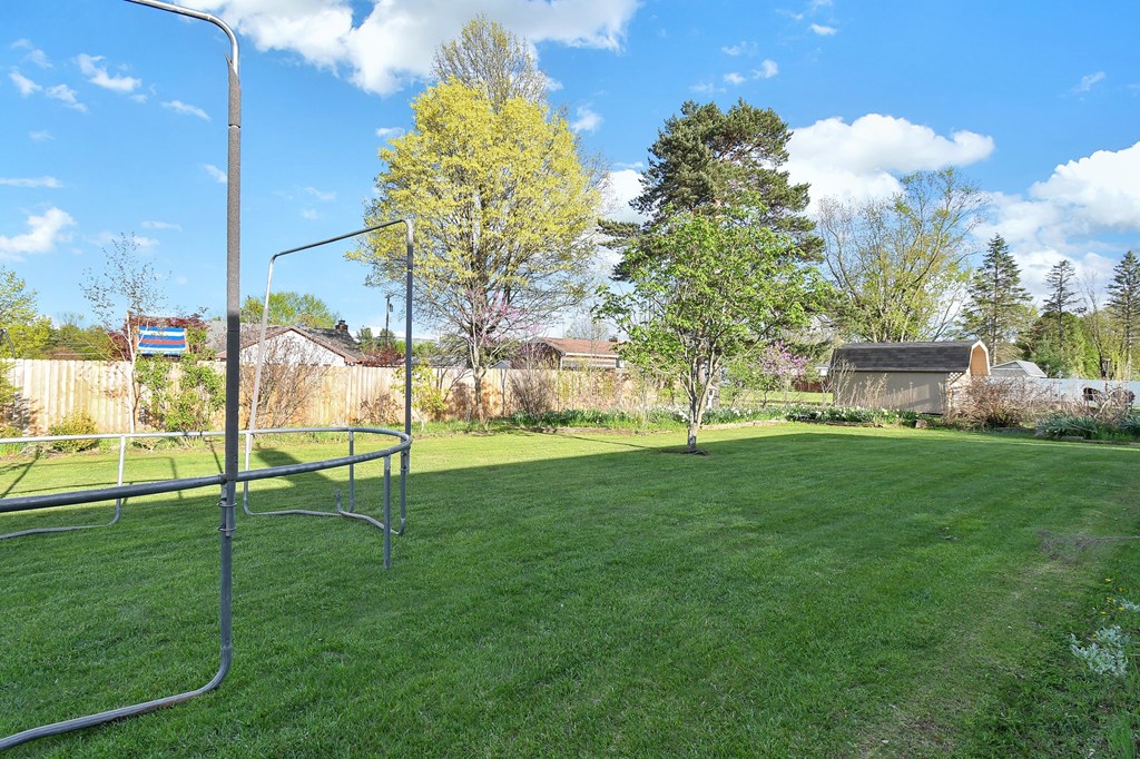 55 Hilltop Road, Mansfield, Ohio 44906, 3 Bedrooms Bedrooms, ,1 BathroomBathrooms,Residential,For Sale,Hilltop Road,9066755
