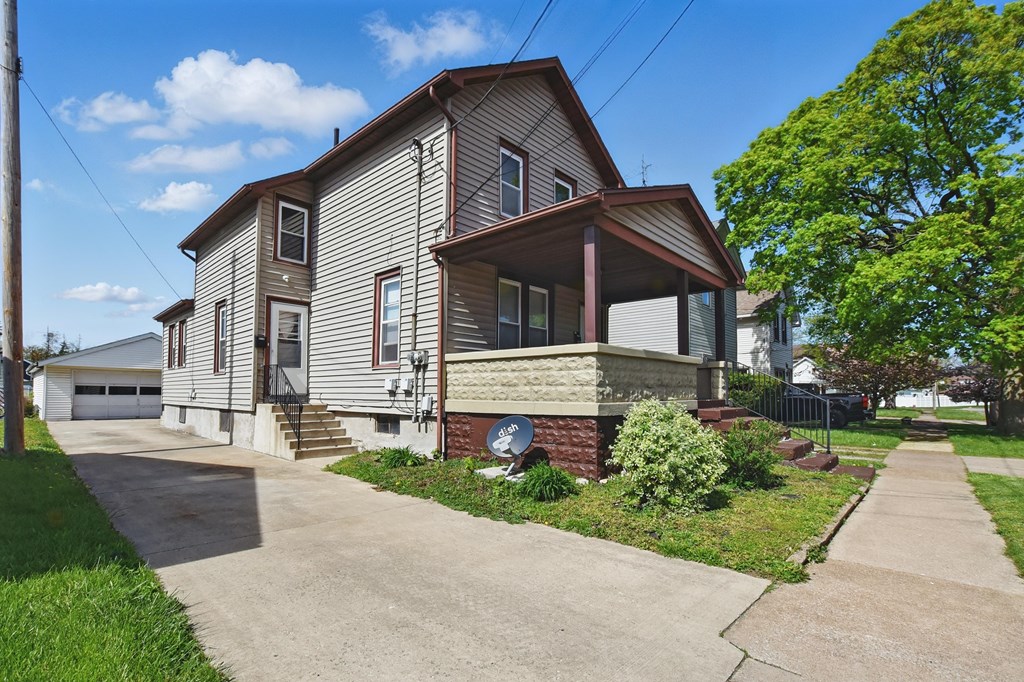 515 Finch Street, Sandusky, Ohio 44870, 3 Bedrooms Bedrooms, ,2 BathroomsBathrooms,Residential,For Sale,Finch Street,9066788