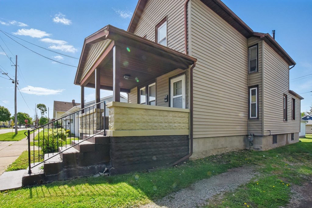515 Finch Street, Sandusky, Ohio 44870, 3 Bedrooms Bedrooms, ,2 BathroomsBathrooms,Residential,For Sale,Finch Street,9066788