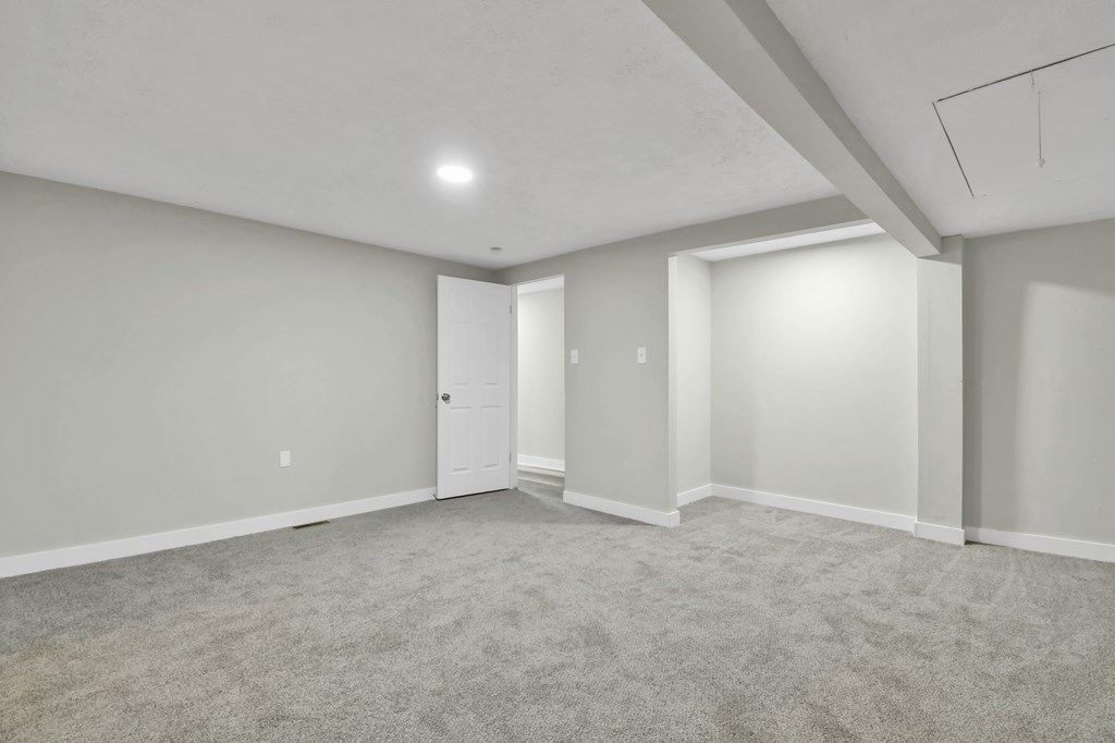 566 Wesley Ave, Mansfield, Ohio 44905, 3 Bedrooms Bedrooms, ,2 BathroomsBathrooms,Residential,For Sale,Wesley Ave,9066847