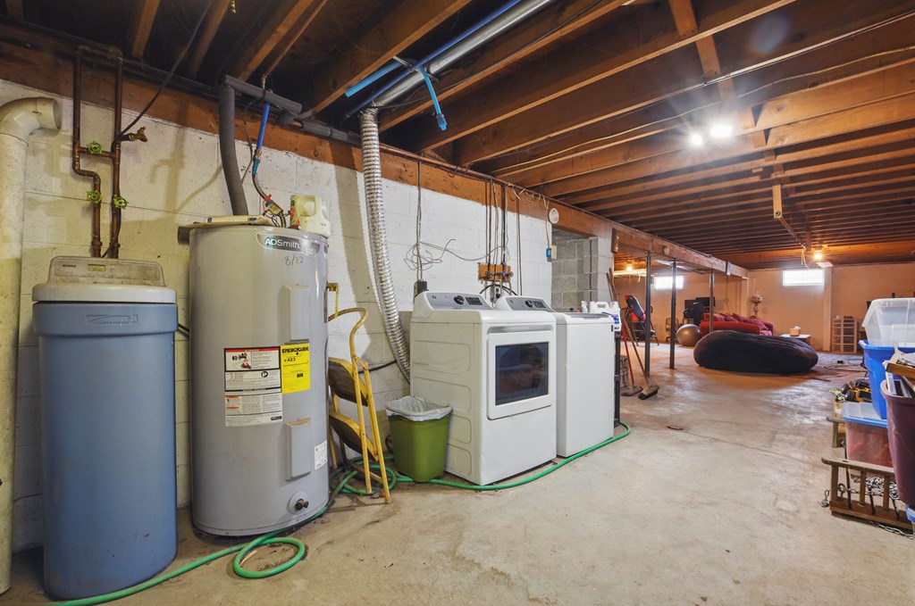 2022 Olentangy Rd, Bucyrus, Ohio 44820, 3 Bedrooms Bedrooms, ,1 BathroomBathrooms,Residential,For Sale,Olentangy Rd,9066854