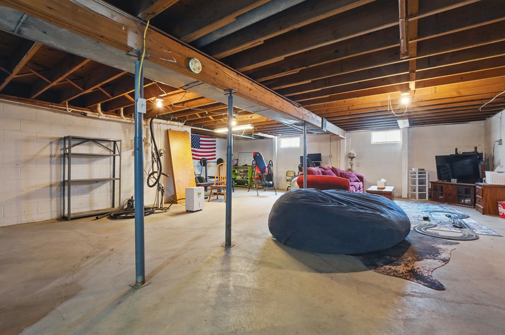 2022 Olentangy Rd, Bucyrus, Ohio 44820, 3 Bedrooms Bedrooms, ,1 BathroomBathrooms,Residential,For Sale,Olentangy Rd,9066854