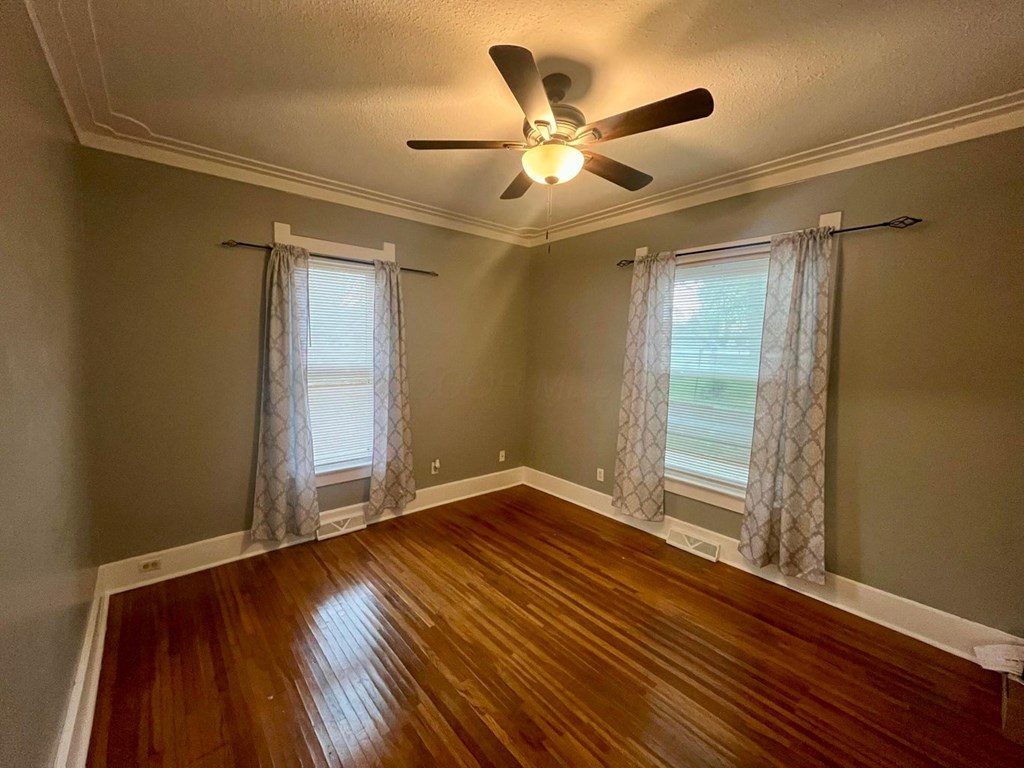 215 Ada Avenue, Bowling Green, Ohio 43402, 3 Bedrooms Bedrooms, ,1 BathroomBathrooms,Residential,For Sale,Ada Avenue,9066857