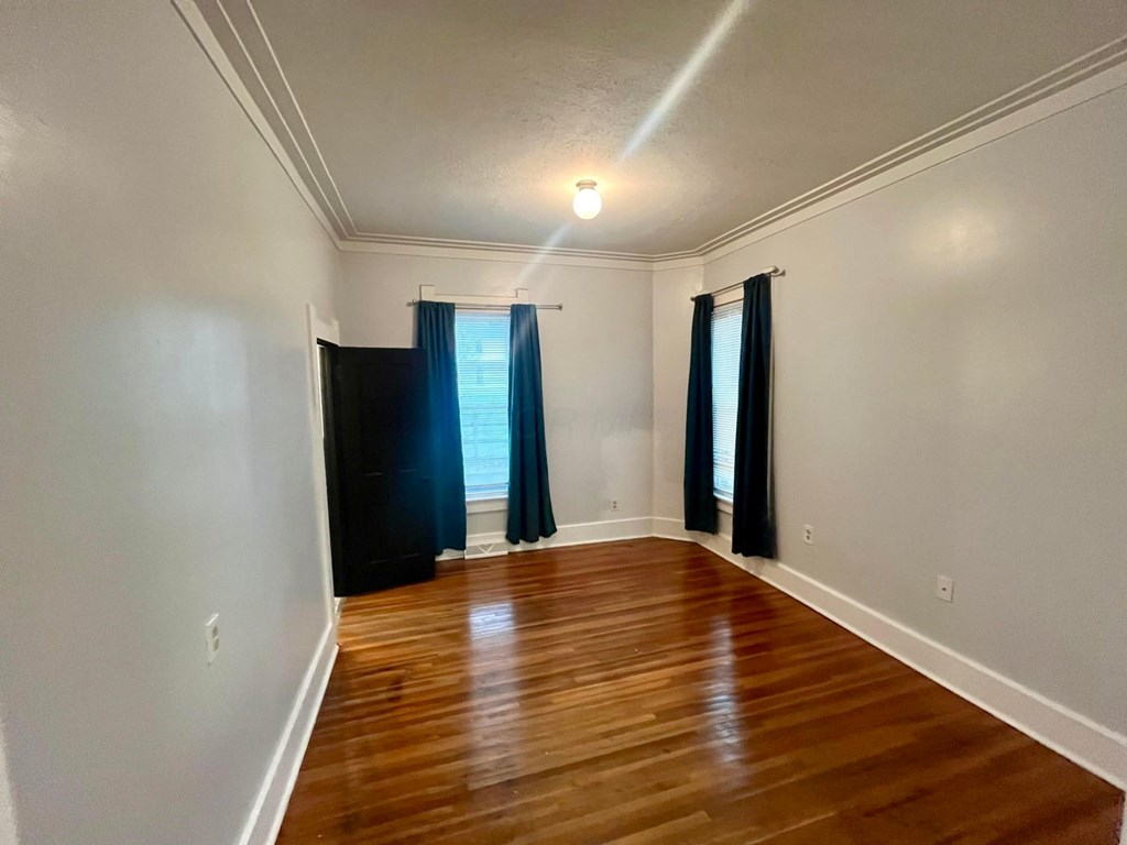 215 Ada Avenue, Bowling Green, Ohio 43402, 3 Bedrooms Bedrooms, ,1 BathroomBathrooms,Residential,For Sale,Ada Avenue,9066857