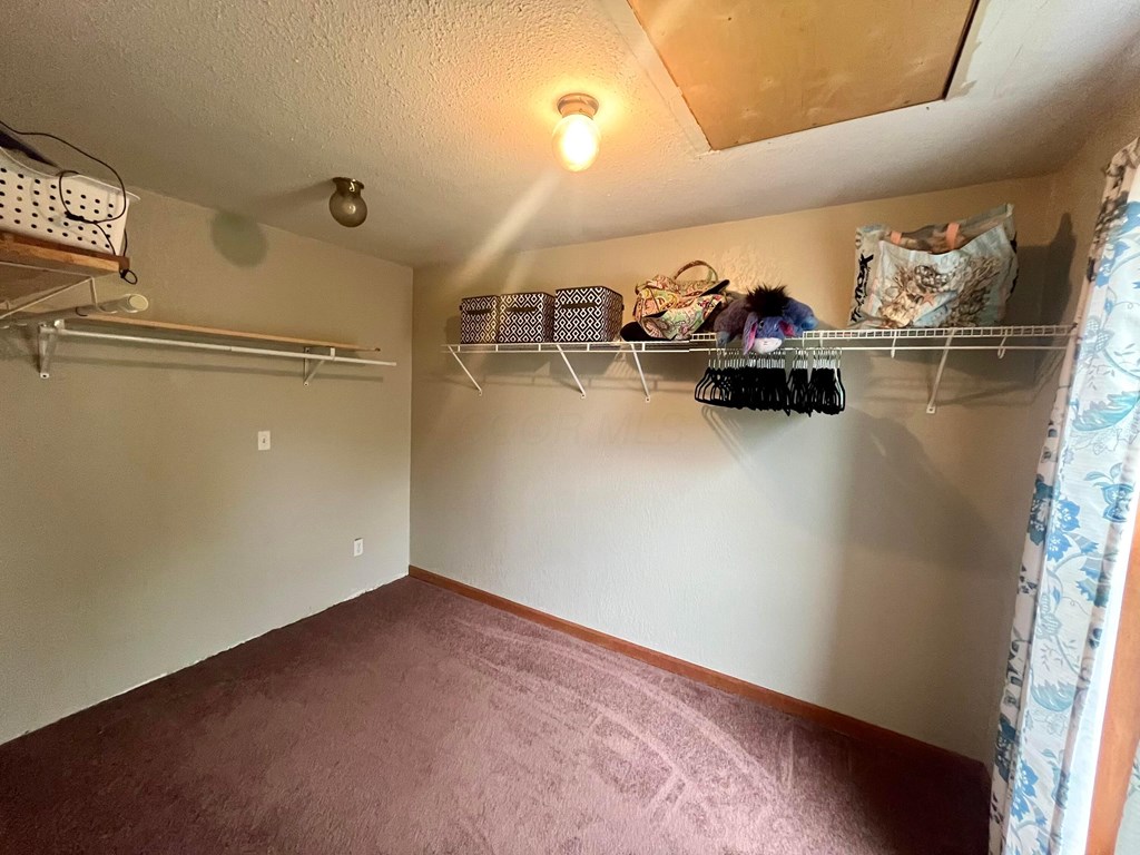 215 Ada Avenue, Bowling Green, Ohio 43402, 3 Bedrooms Bedrooms, ,1 BathroomBathrooms,Residential,For Sale,Ada Avenue,9066857
