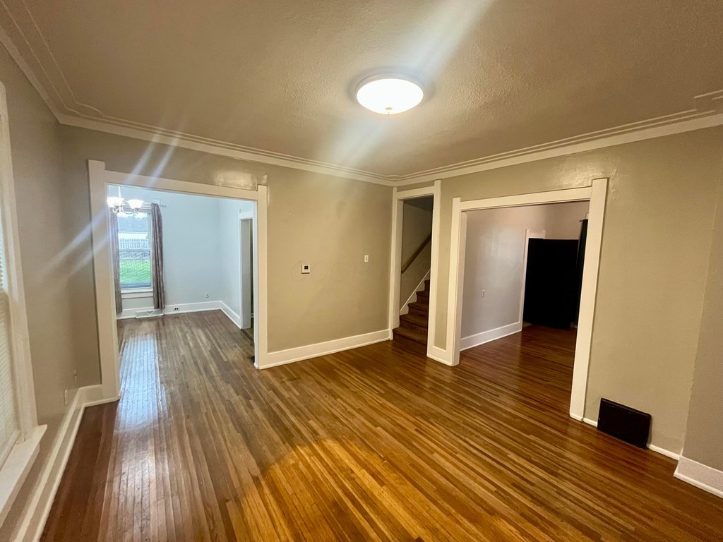 215 Ada Avenue, Bowling Green, Ohio 43402, 3 Bedrooms Bedrooms, ,1 BathroomBathrooms,Residential,For Sale,Ada Avenue,9066857