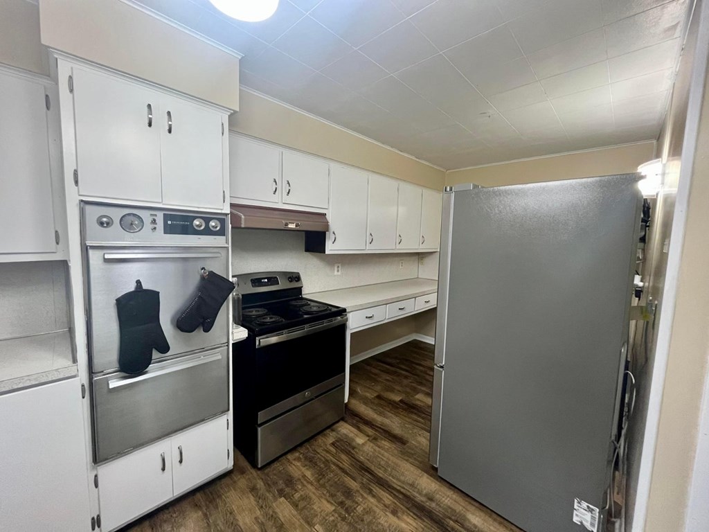 215 Ada Avenue, Bowling Green, Ohio 43402, 3 Bedrooms Bedrooms, ,1 BathroomBathrooms,Residential,For Sale,Ada Avenue,9066857