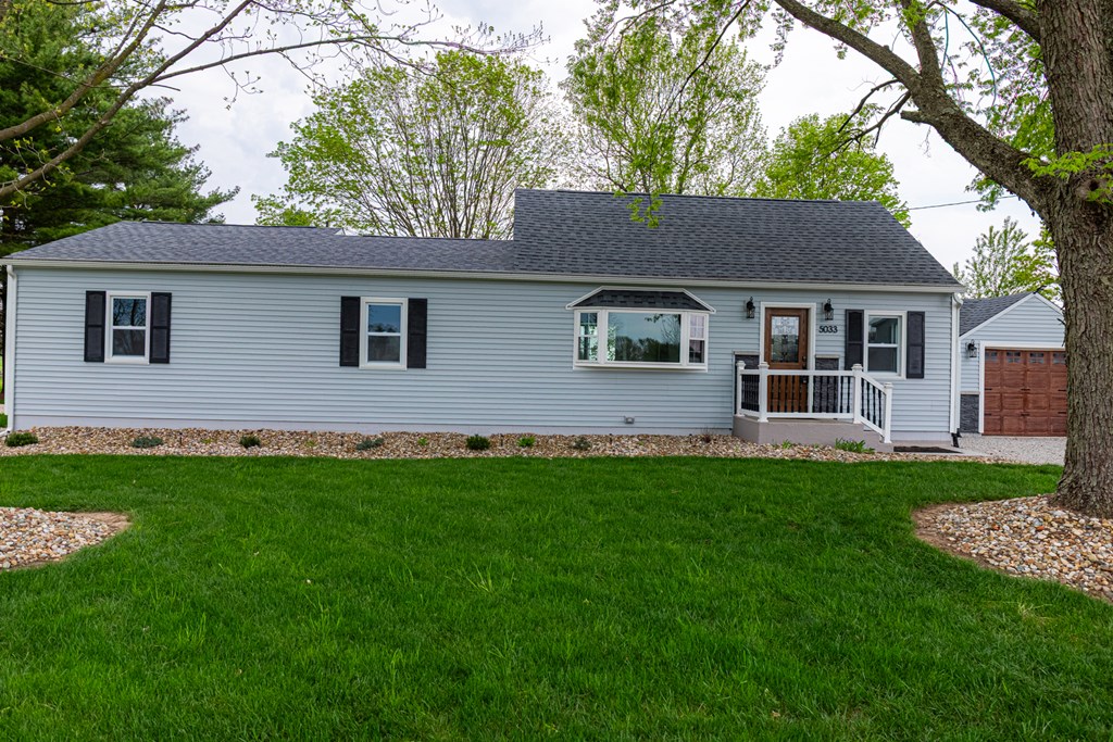 5033 Crestline Road, Bucyrus, Ohio 44820, 3 Bedrooms Bedrooms, ,2 BathroomsBathrooms,Residential,For Sale,Crestline Road,9066863