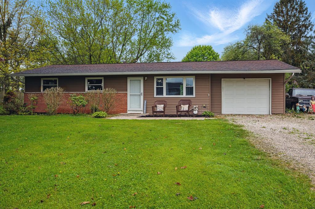 1085 Laver Road, Mansfield, Ohio 44905, 3 Bedrooms Bedrooms, ,1 BathroomBathrooms,Residential,For Sale,Laver Road,9066864