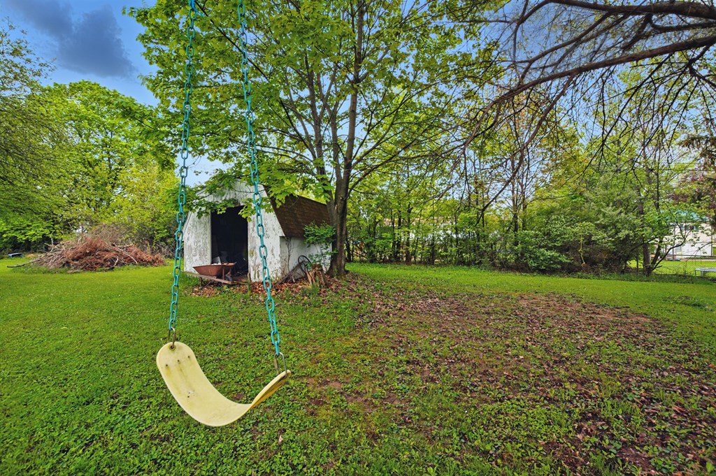 1085 Laver Road, Mansfield, Ohio 44905, 3 Bedrooms Bedrooms, ,1 BathroomBathrooms,Residential,For Sale,Laver Road,9066864