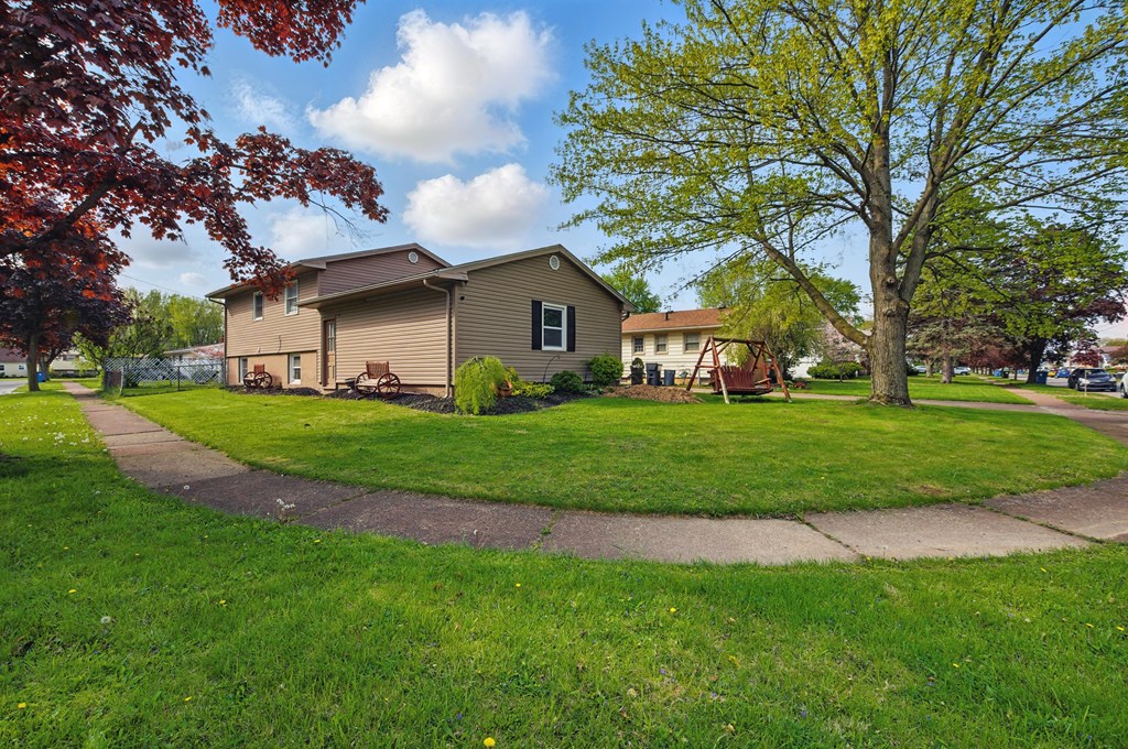 1250 Alpine Drive, Sandusky, Ohio 44870, 3 Bedrooms Bedrooms, ,1 BathroomBathrooms,Residential,For Sale,Alpine Drive,9066865