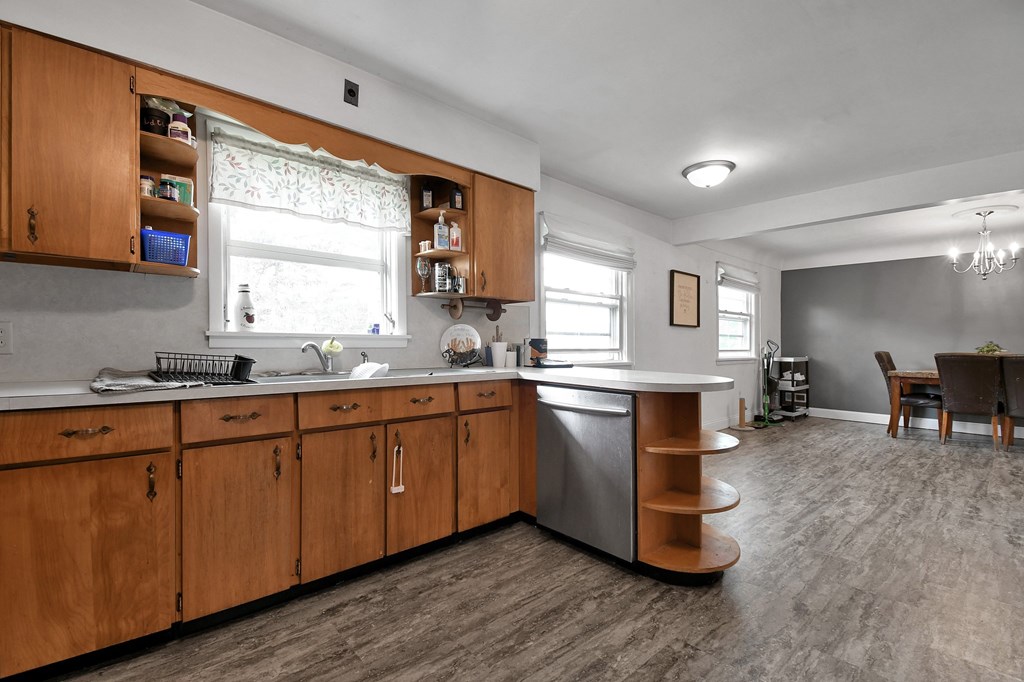 340 W Broadway St., Plymouth, Ohio 44865, 3 Bedrooms Bedrooms, ,2 BathroomsBathrooms,Residential,For Sale,Broadway St.,9066871