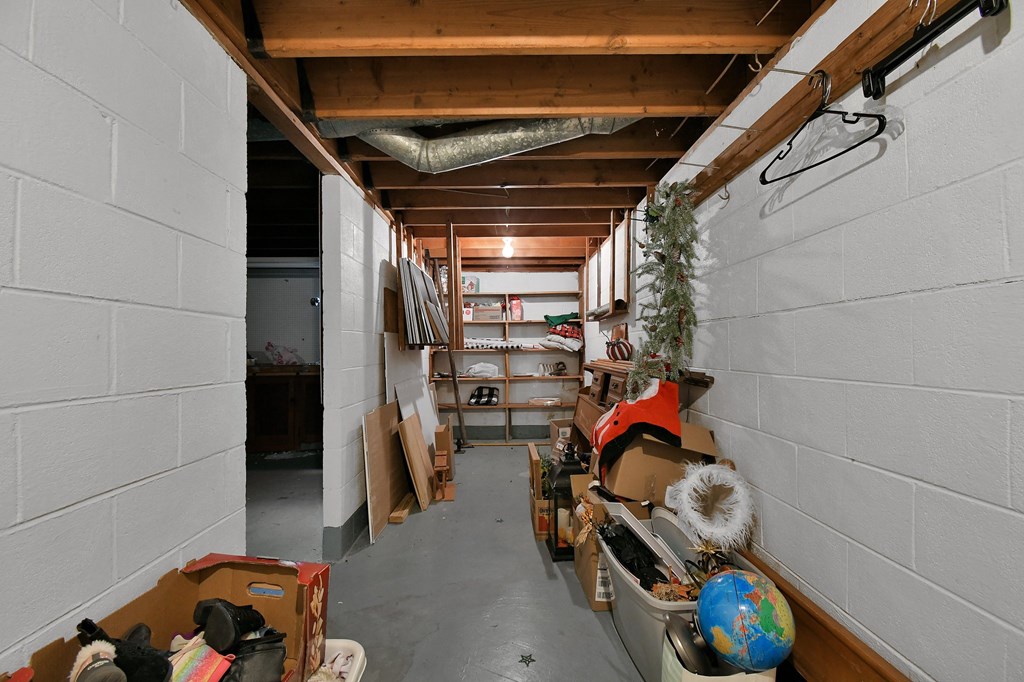 340 W Broadway St., Plymouth, Ohio 44865, 3 Bedrooms Bedrooms, ,2 BathroomsBathrooms,Residential,For Sale,Broadway St.,9066871