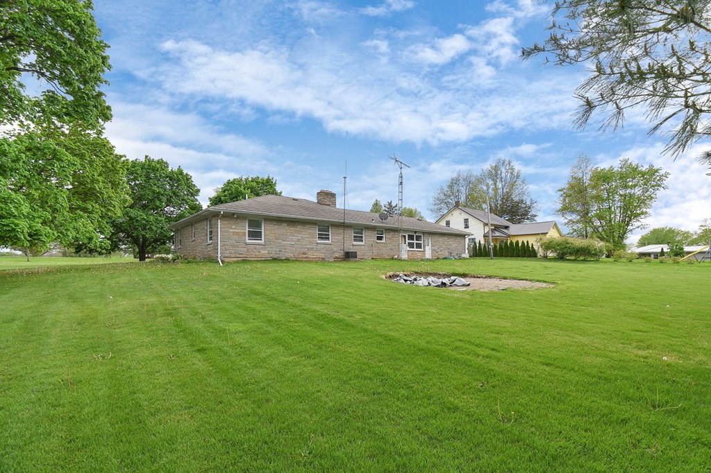 340 W Broadway St., Plymouth, Ohio 44865, 3 Bedrooms Bedrooms, ,2 BathroomsBathrooms,Residential,For Sale,Broadway St.,9066871