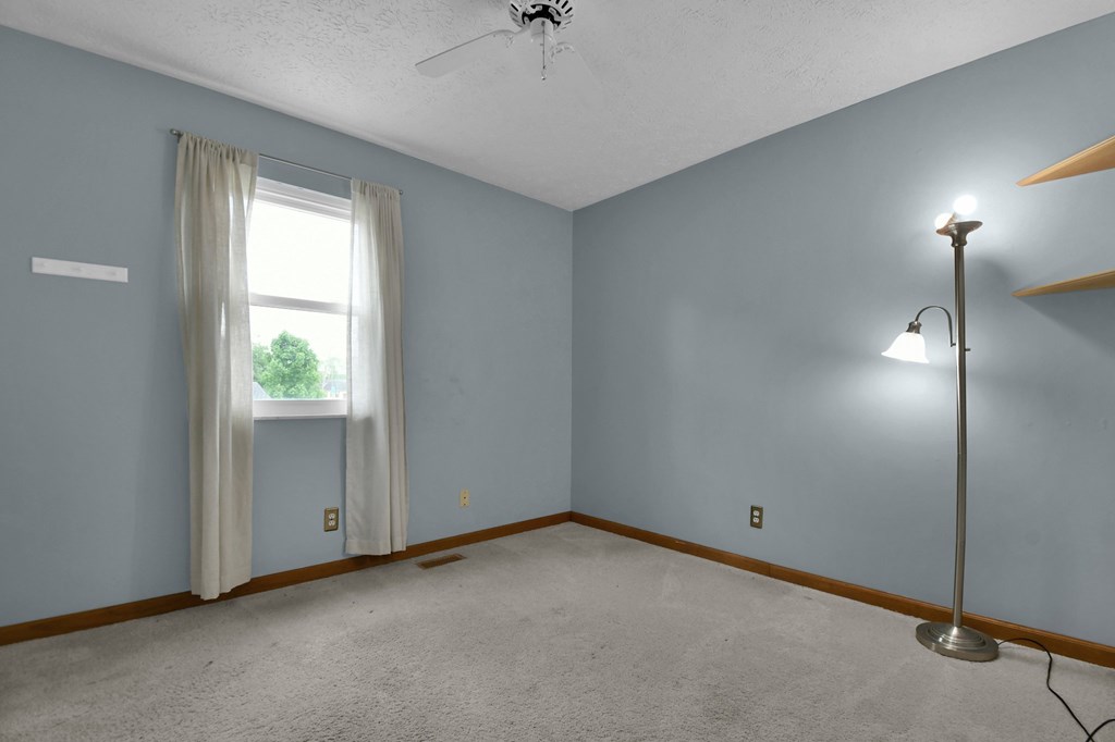 5783 Stoneshead Ct, Westerville, Ohio 43081, 3 Bedrooms Bedrooms, ,1 BathroomBathrooms,Residential,For Sale,Stoneshead Ct,9066875