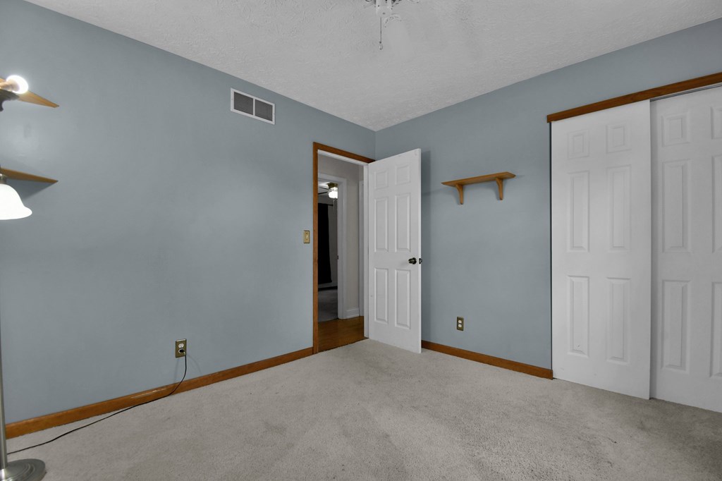 5783 Stoneshead Ct, Westerville, Ohio 43081, 3 Bedrooms Bedrooms, ,1 BathroomBathrooms,Residential,For Sale,Stoneshead Ct,9066875