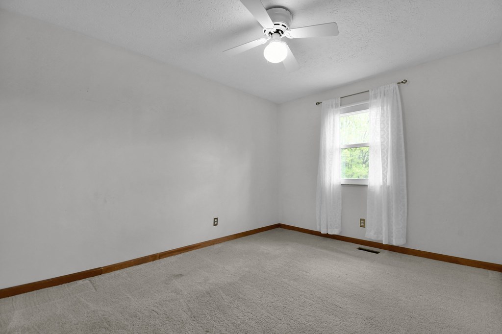 5783 Stoneshead Ct, Westerville, Ohio 43081, 3 Bedrooms Bedrooms, ,1 BathroomBathrooms,Residential,For Sale,Stoneshead Ct,9066875