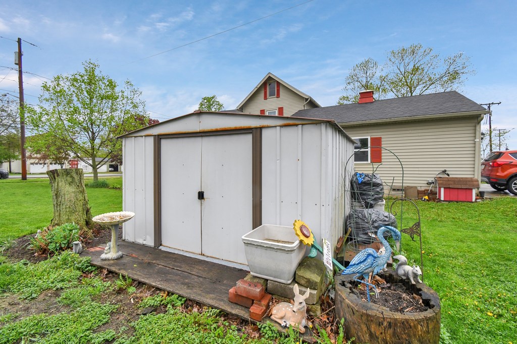 28 W Main St, Hayesville, Ohio 44838, 2 Bedrooms Bedrooms, ,1 BathroomBathrooms,Residential,For Sale,W Main St,9066880