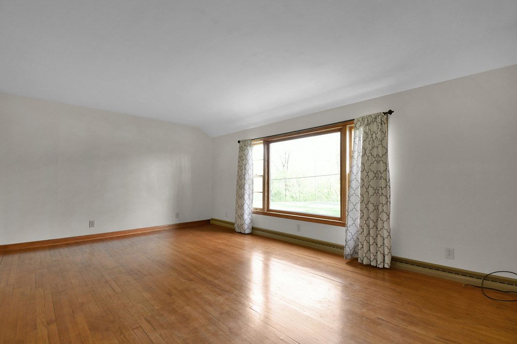 4354 Stetzer Rd, Bucyrus, Ohio 44820, 3 Bedrooms Bedrooms, ,1 BathroomBathrooms,Residential,For Sale,Stetzer Rd,9066889