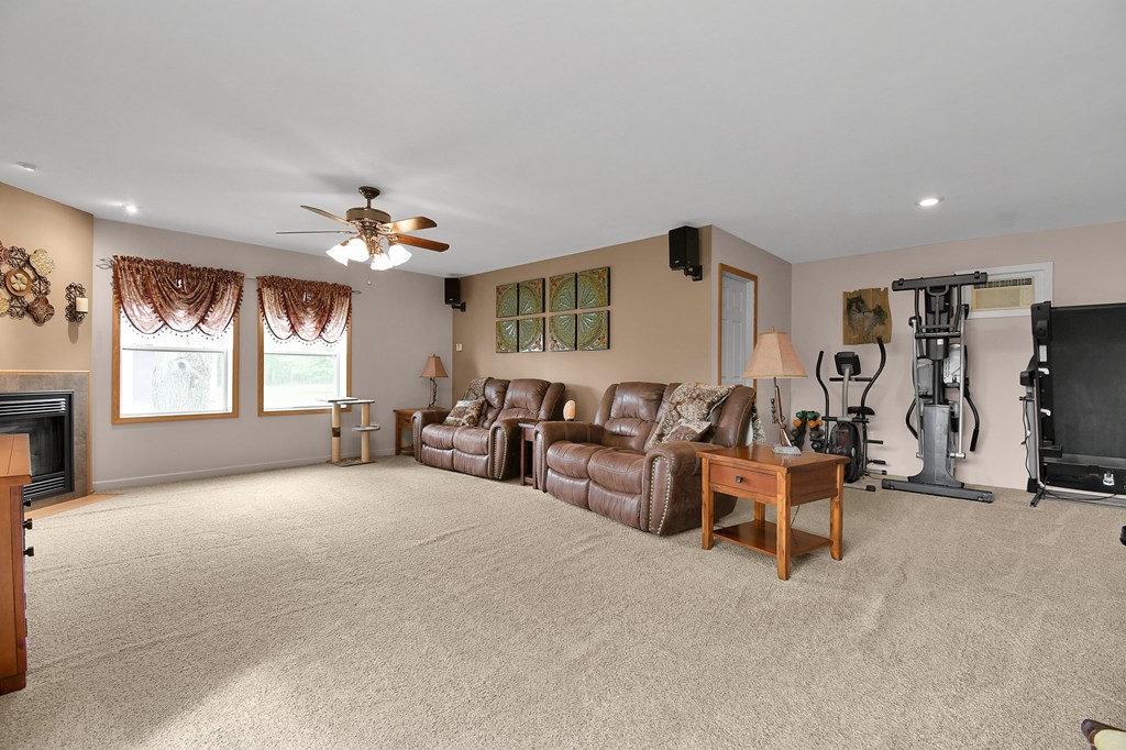 1706 State Route 19, Bucyrus, Ohio 44820, 3 Bedrooms Bedrooms, ,2 BathroomsBathrooms,Residential,For Sale,State Route 19,9066893