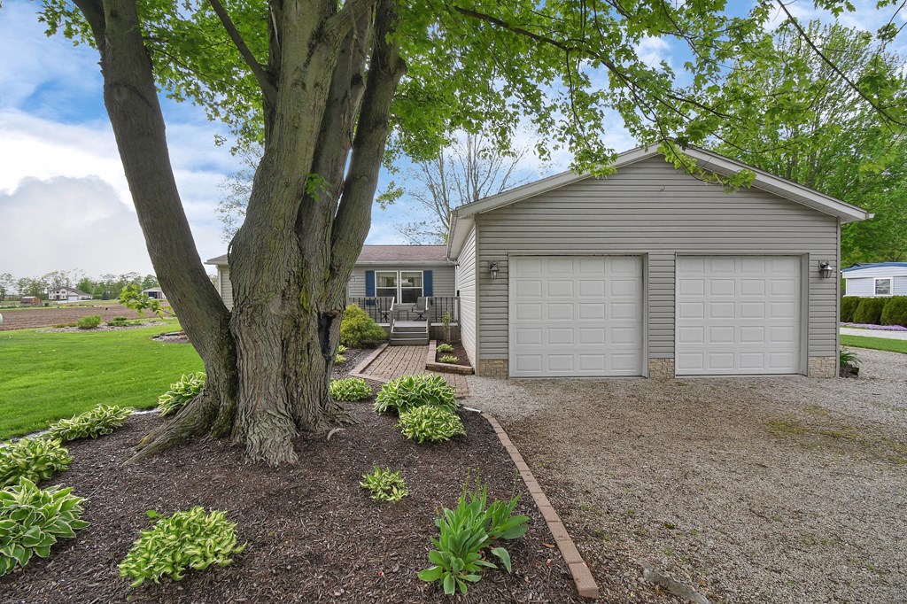 1706 State Route 19, Bucyrus, Ohio 44820, 3 Bedrooms Bedrooms, ,2 BathroomsBathrooms,Residential,For Sale,State Route 19,9066893