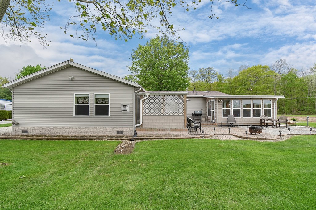 1706 State Route 19, Bucyrus, Ohio 44820, 3 Bedrooms Bedrooms, ,2 BathroomsBathrooms,Residential,For Sale,State Route 19,9066893