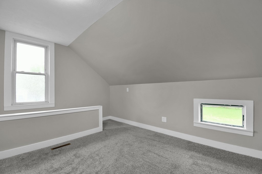 1103 Woodlawn Avenue, Bucyrus, Ohio 44820, 2 Bedrooms Bedrooms, ,2 BathroomsBathrooms,Residential,For Sale,Woodlawn Avenue,9066901