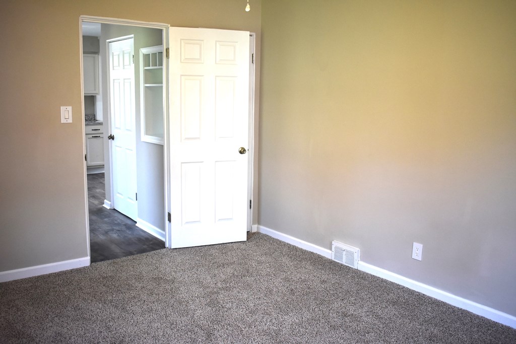2617 Chestnut Street, Steubenville, Ohio 43952, 3 Bedrooms Bedrooms, ,1 BathroomBathrooms,Residential,For Sale,Chestnut Street,9066905