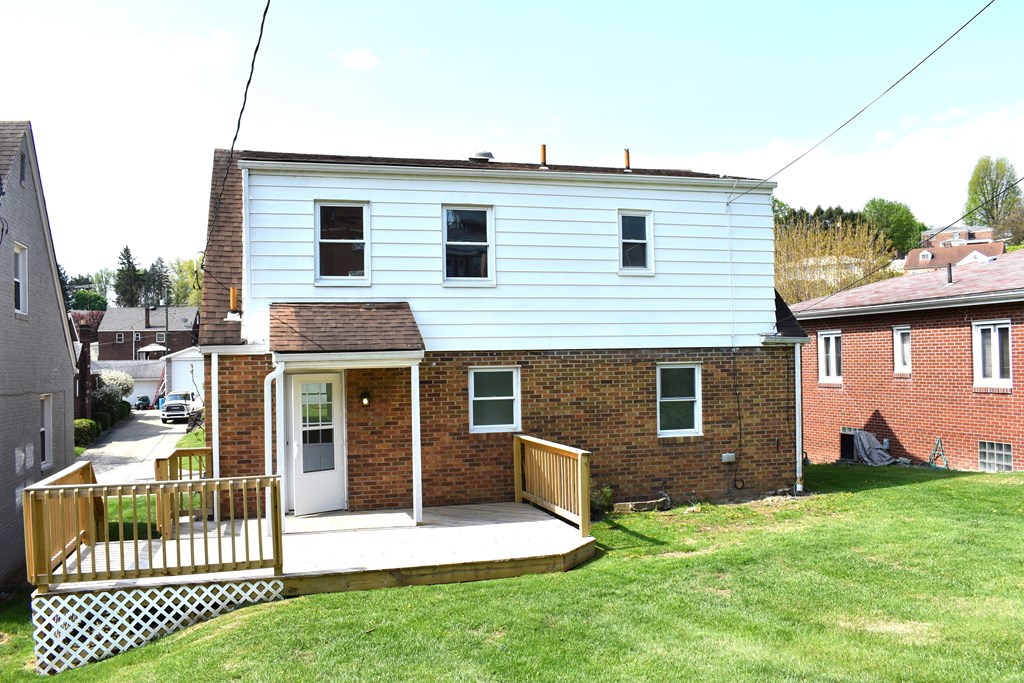 2617 Chestnut Street, Steubenville, Ohio 43952, 3 Bedrooms Bedrooms, ,1 BathroomBathrooms,Residential,For Sale,Chestnut Street,9066905