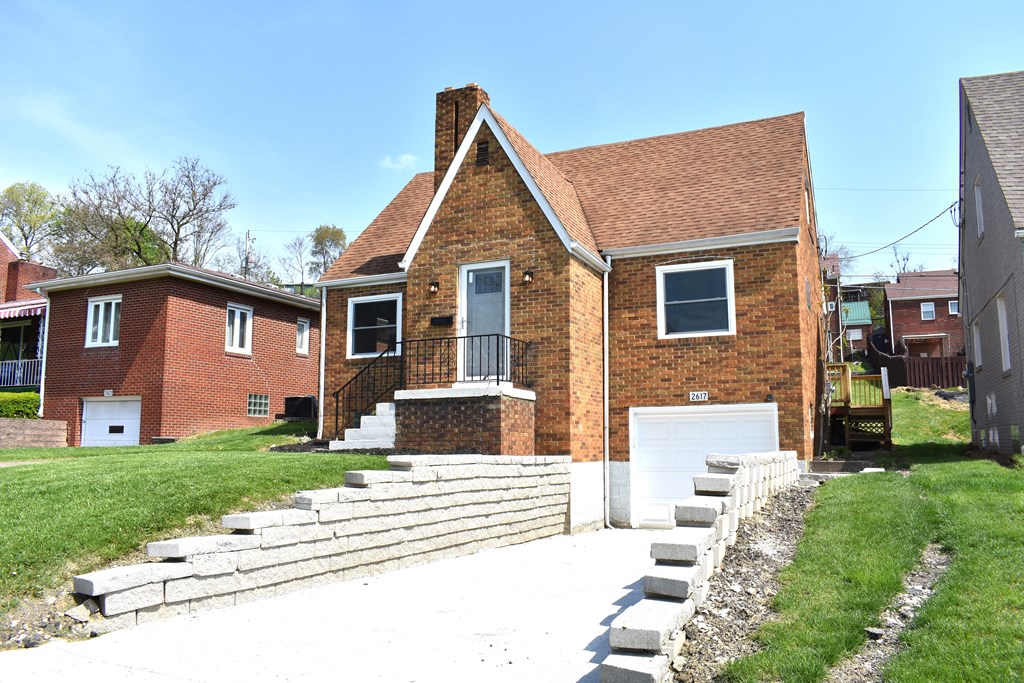 2617 Chestnut Street, Steubenville, Ohio 43952, 3 Bedrooms Bedrooms, ,1 BathroomBathrooms,Residential,For Sale,Chestnut Street,9066905