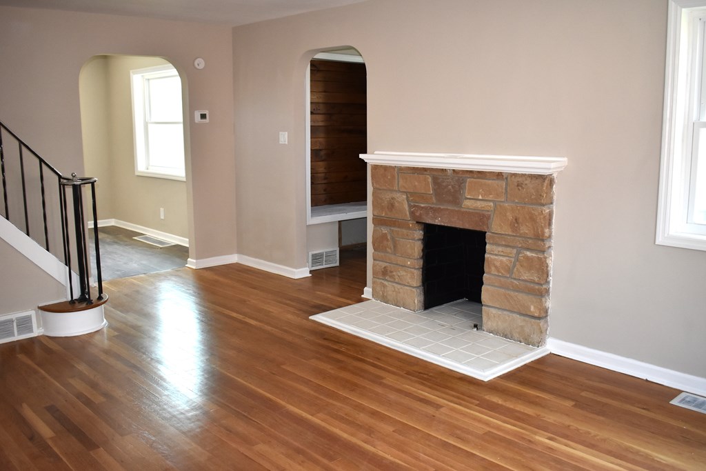 2617 Chestnut Street, Steubenville, Ohio 43952, 3 Bedrooms Bedrooms, ,1 BathroomBathrooms,Residential,For Sale,Chestnut Street,9066905