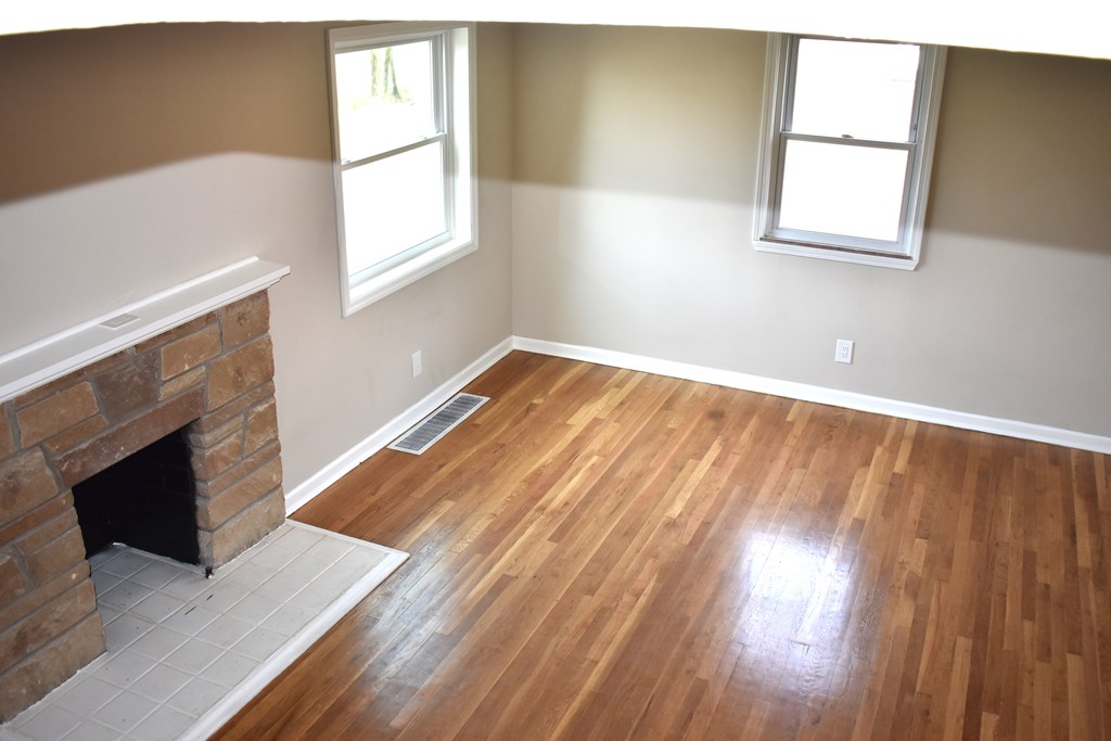 2617 Chestnut Street, Steubenville, Ohio 43952, 3 Bedrooms Bedrooms, ,1 BathroomBathrooms,Residential,For Sale,Chestnut Street,9066905