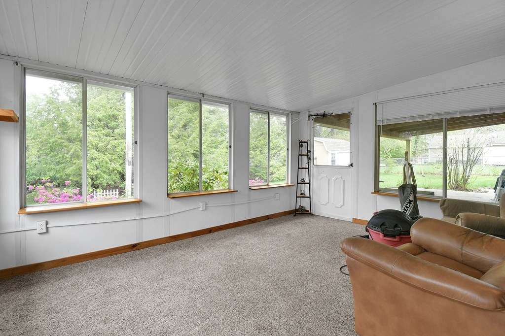 1054 Maumee Avenue, Mansfield, Ohio 44906, 3 Bedrooms Bedrooms, ,2 BathroomsBathrooms,Residential,For Sale,Maumee Avenue,9066912
