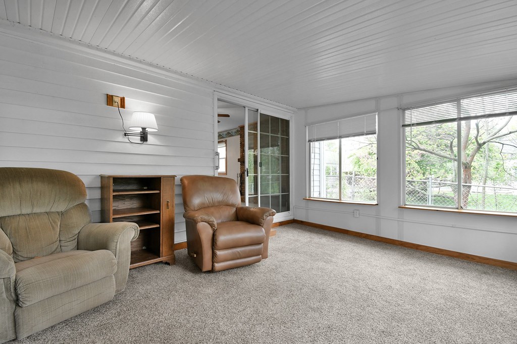 1054 Maumee Avenue, Mansfield, Ohio 44906, 3 Bedrooms Bedrooms, ,2 BathroomsBathrooms,Residential,For Sale,Maumee Avenue,9066912