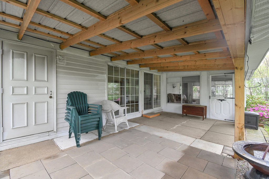 1054 Maumee Avenue, Mansfield, Ohio 44906, 3 Bedrooms Bedrooms, ,2 BathroomsBathrooms,Residential,For Sale,Maumee Avenue,9066912