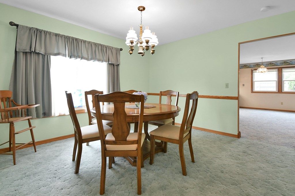1054 Maumee Avenue, Mansfield, Ohio 44906, 3 Bedrooms Bedrooms, ,2 BathroomsBathrooms,Residential,For Sale,Maumee Avenue,9066912