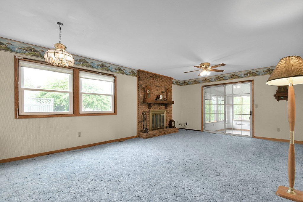 1054 Maumee Avenue, Mansfield, Ohio 44906, 3 Bedrooms Bedrooms, ,2 BathroomsBathrooms,Residential,For Sale,Maumee Avenue,9066912
